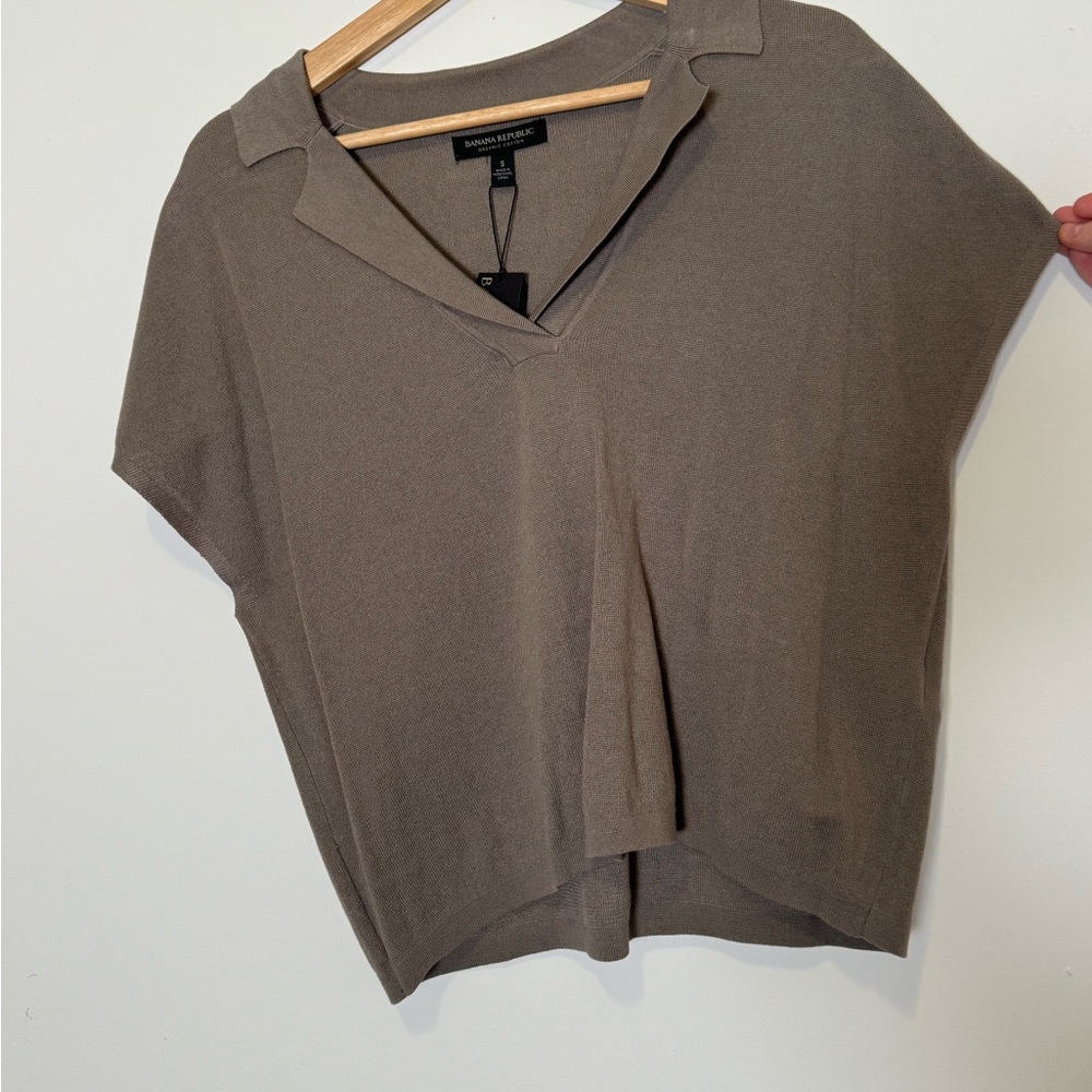 NWT Banana Republic Loose Fit Top